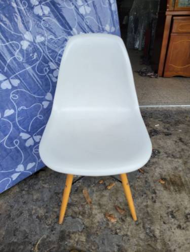 香榭二手家具*經典北歐風白色造型餐椅-塑膠椅-簡餐椅-麻將椅-化妝椅-...