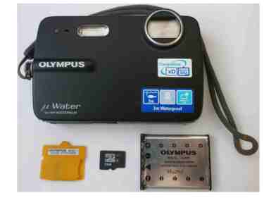 Olympus μ550WP 數位相機(摸起來黏黏的，有時鏡頭會卡住，限用日語，售出不退)