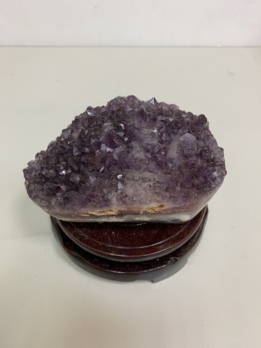 香榭二手家具*巴西天然異象紫水晶片(重量0.66kg/附底座)-天然礦...