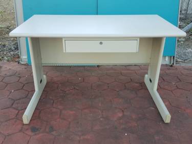 香榭二手家具*120cm4尺HU辦公桌(含中抽)*書桌-電腦桌-會計桌...