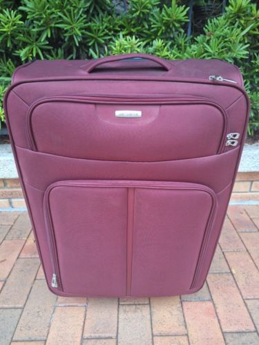 【二手美品】大台北地區免費載運到府/指定地點面交Samsonite新秀...